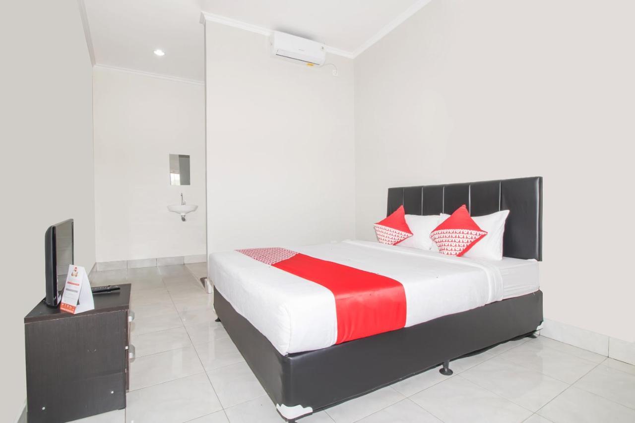 Oyo 2984 Berlian House Ungasan Hotel Jimbaran  Luaran gambar